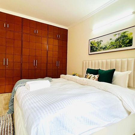 Olive Serviced Apartments - New Friends Colony Nova Deli Exterior foto
